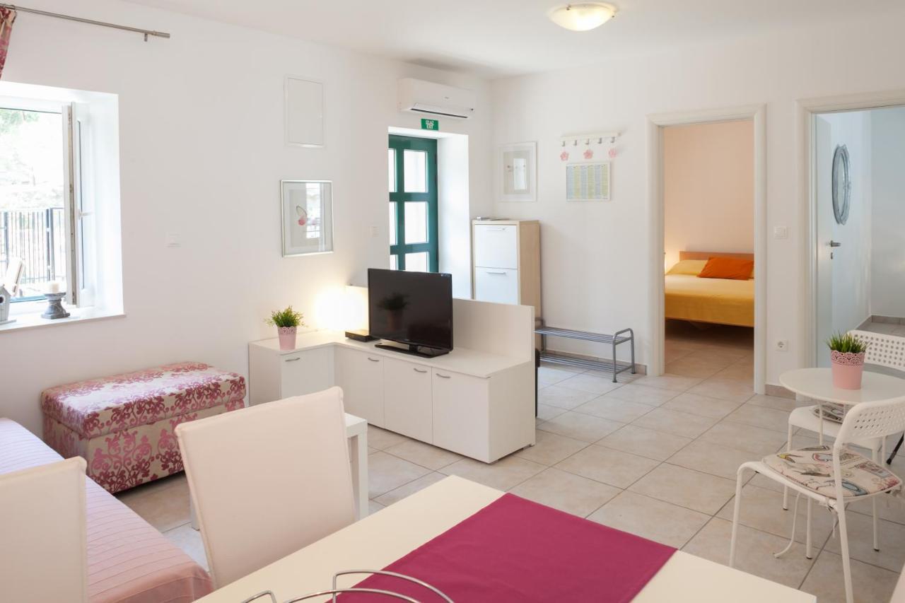 ماكارسكا Apartment Bura 1 المظهر الخارجي الصورة